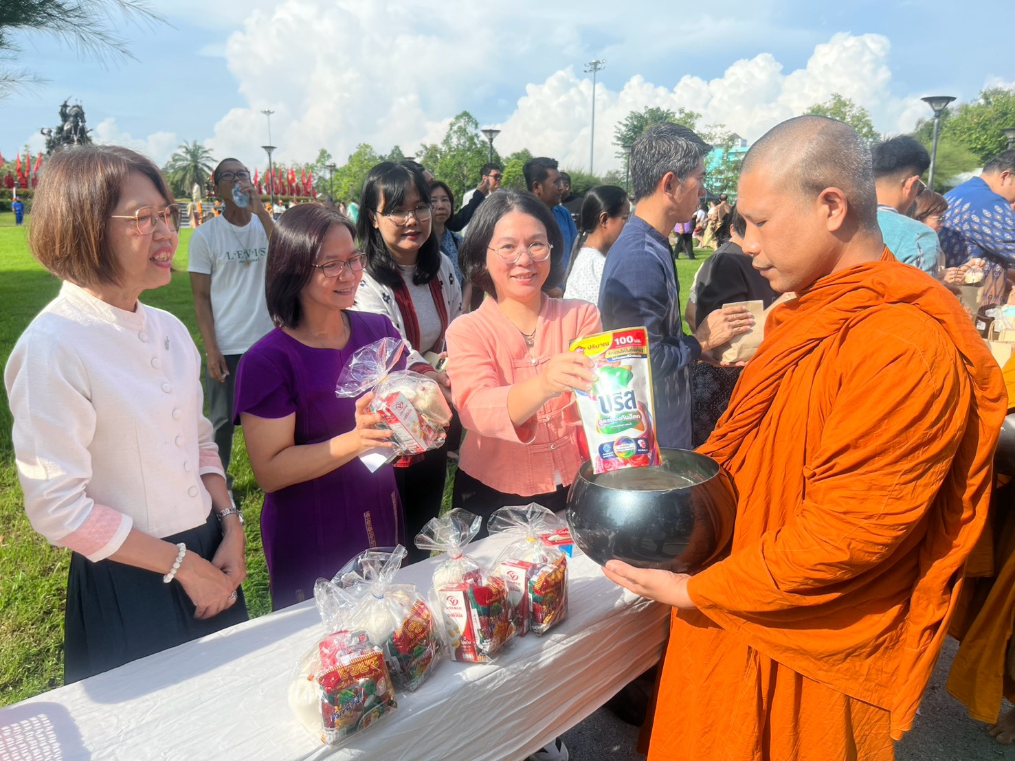 title - ร่วมงานเทิดพระเกียรติสมเด็จพระเจ้าตากสินมหาราช จังหวัดจันทบุรี ประจำปี พ.ศ. 2569 “วันมหามงคล เคลื่อนพลไปกู้ชาติ”